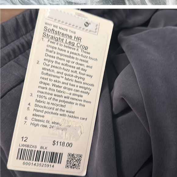 Lululemon Softstreme Crop - Picture 2 of 4